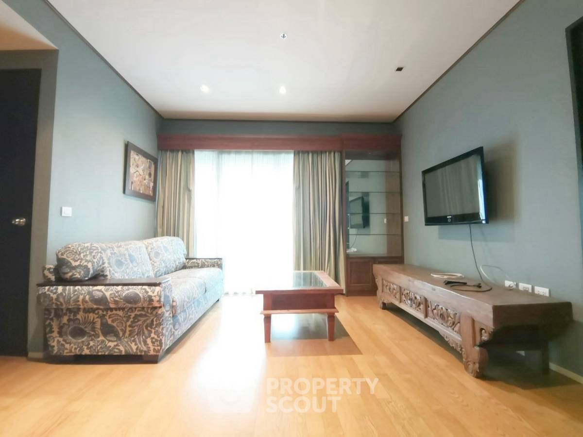 2-BR Condo at The Madison near BTS Phrom Phong (ID 2090494)