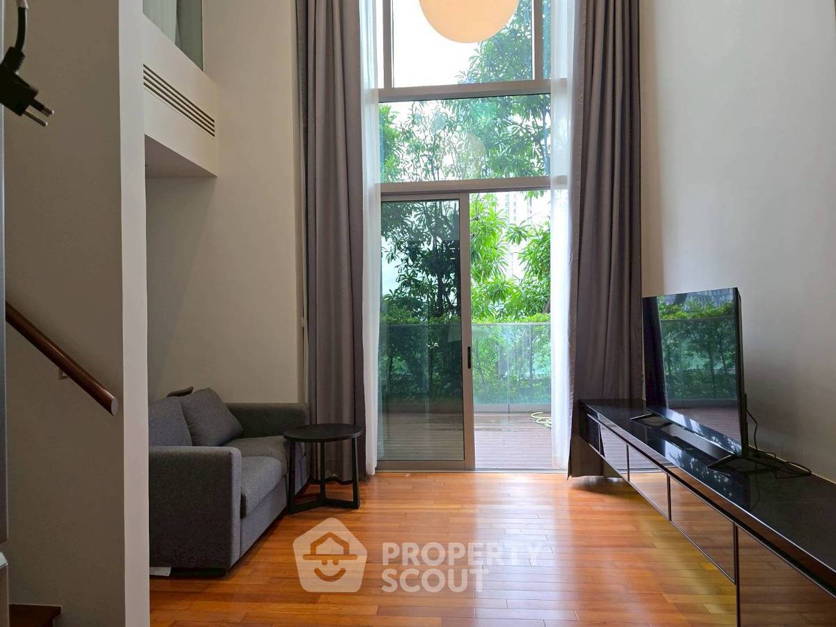 คอนโด 2 ห้องนอน ที่ แอชตัน มอร์ฟ 38 ใกล้ BTS ทองหล่อ (ID 2236314)