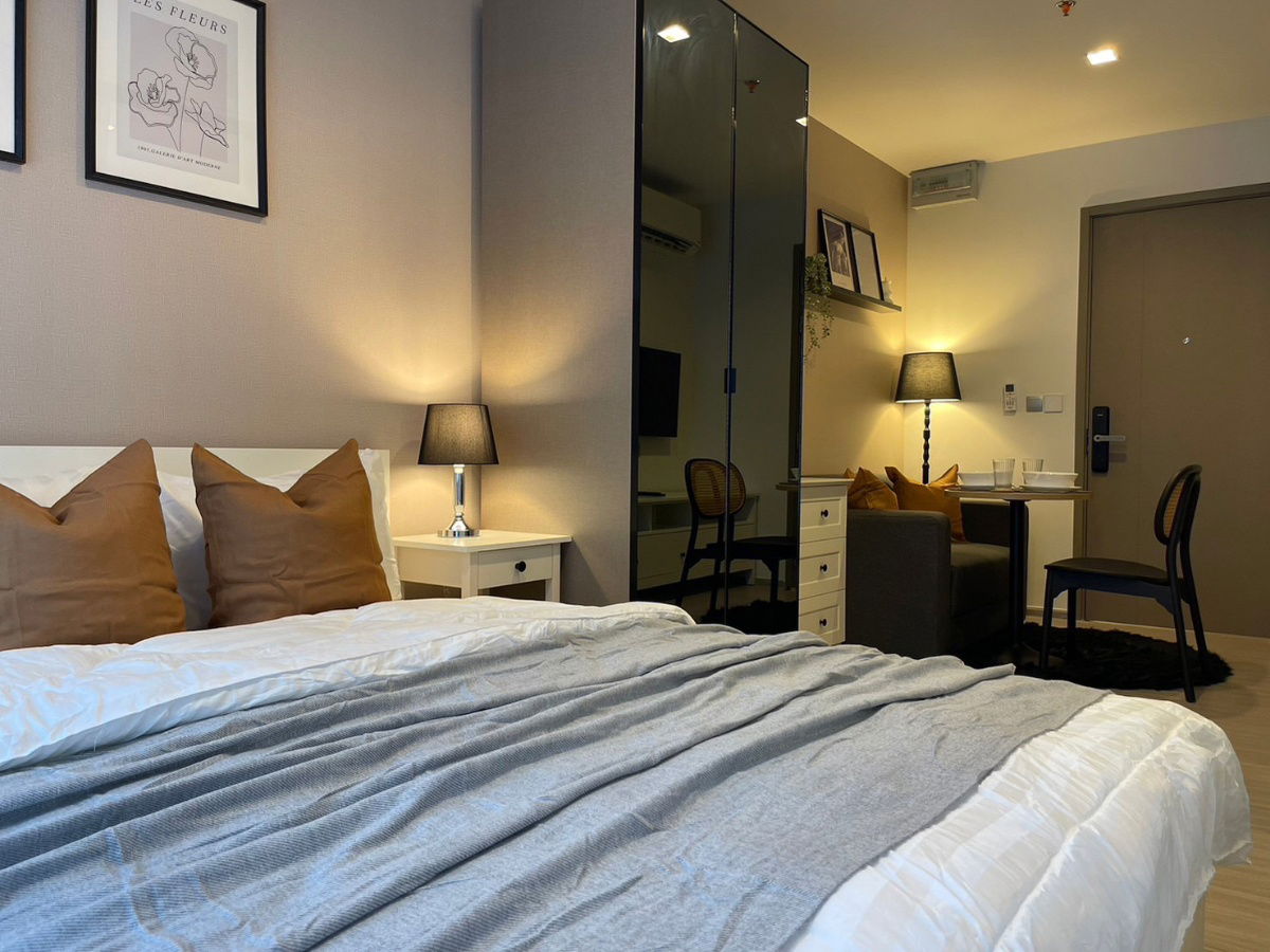 For Rent : ST0326 : Life Asoke Hype