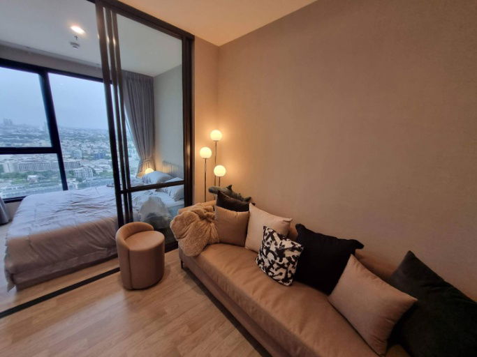 Condo For Rent!!Ideo mobi sukhumvit eastpoint