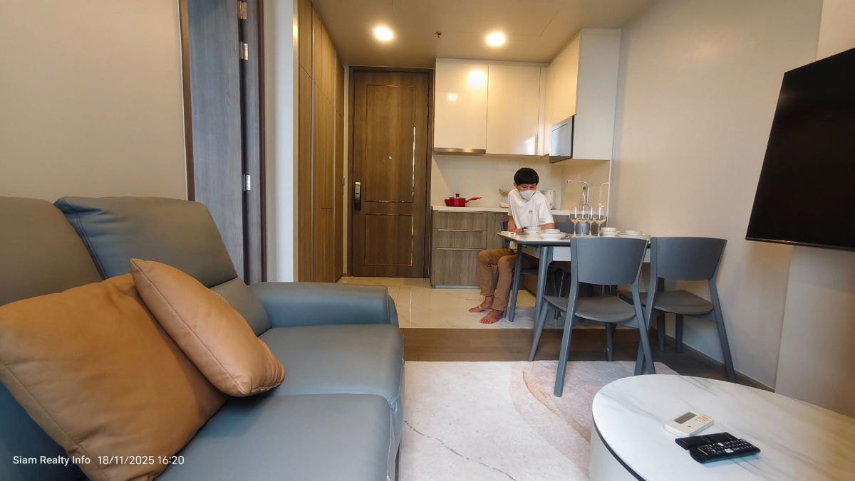 for Rent Celes Asoke Condo Asoke Sukhumvit 21 🌻near BTS Asoke