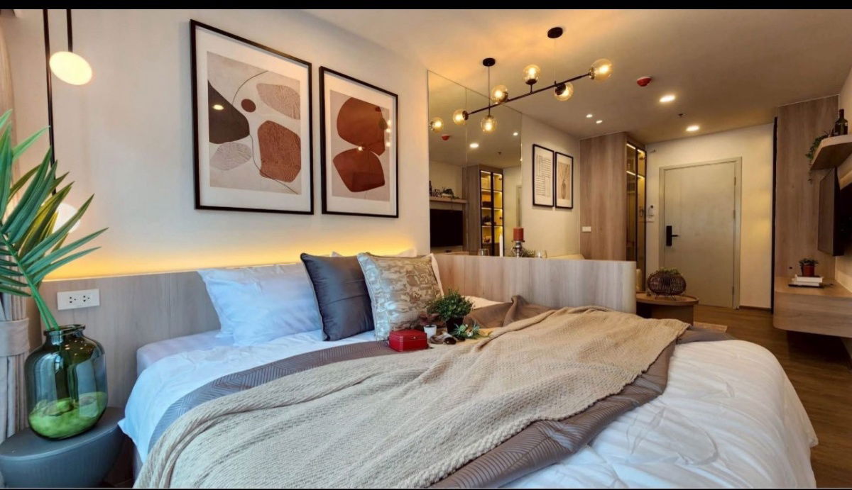 MN3137 Regent Home Wutthakat Full Furnitured