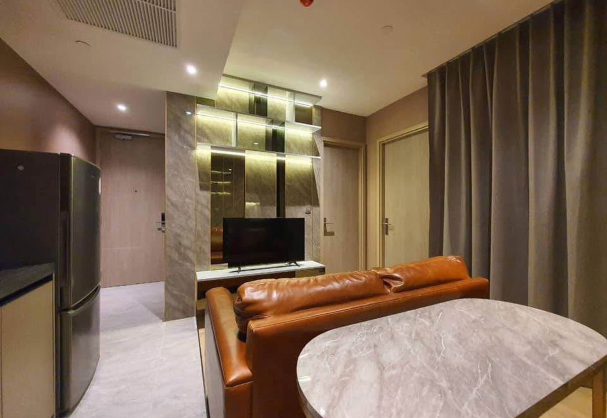 แอชตัน อโศก - พระราม 9