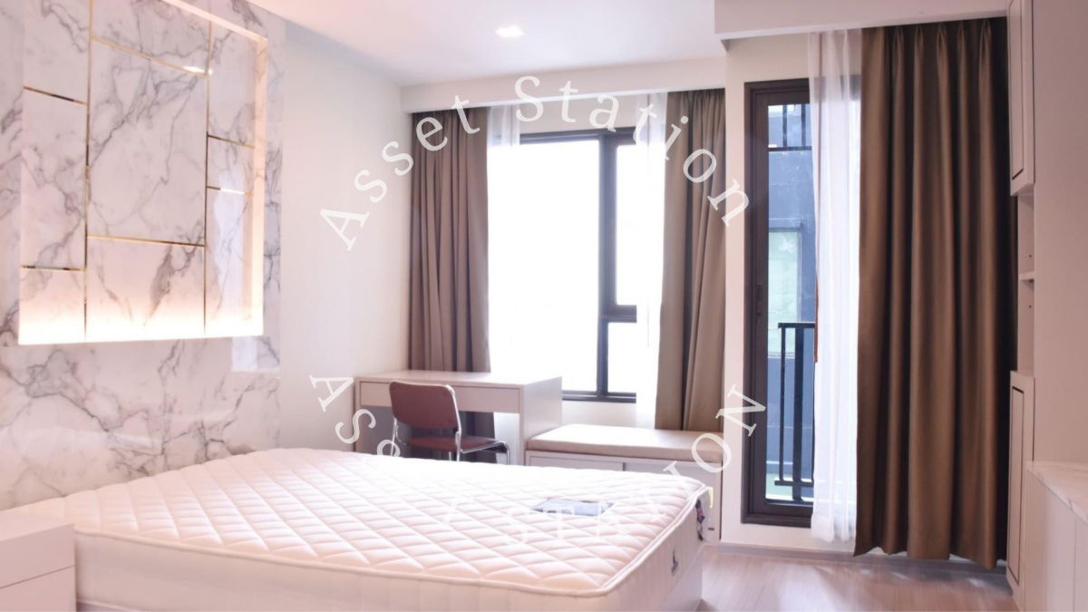For rent: Life Ladprao, 1 bedroom, 1 bathroom, near BTS Ha Yaek Lat Phrao