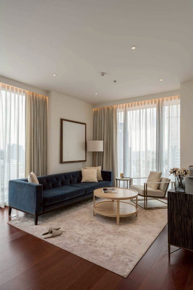 Khun by yoo sansiri, project in the heart of Thonlor city, new building, easy to travel, can be passed in many ways. please call.