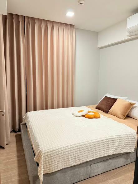 G8737🚨中国客户，请加微信。(在联系方式的旁边) 🅵🅾🆁 🆁🅴🅽🆃 The Moment Ratchada 19 🅻🅸🅽🅴 ❤️💜@condopremium💜❤️Ready to move in ⬛🟨 📞 065 695 3645🟨⬛