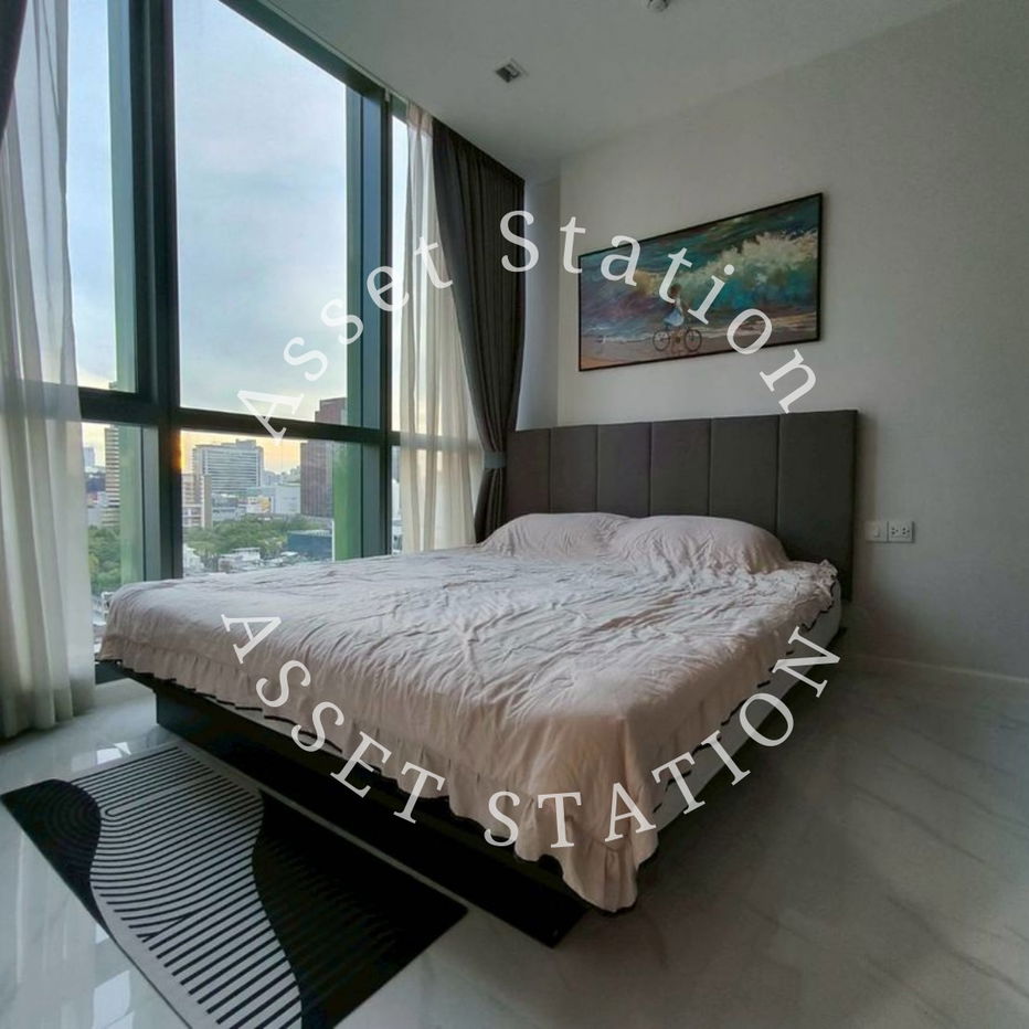 For rent: Wish Signature Midtown Siam, spacious room with city view, near BTS Ratchathewi