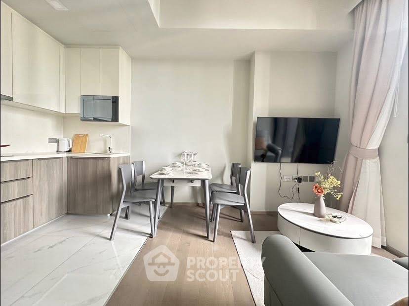 1-BR Condo at Celes Asoke near MRT Sukhumvit (ID 2442079)