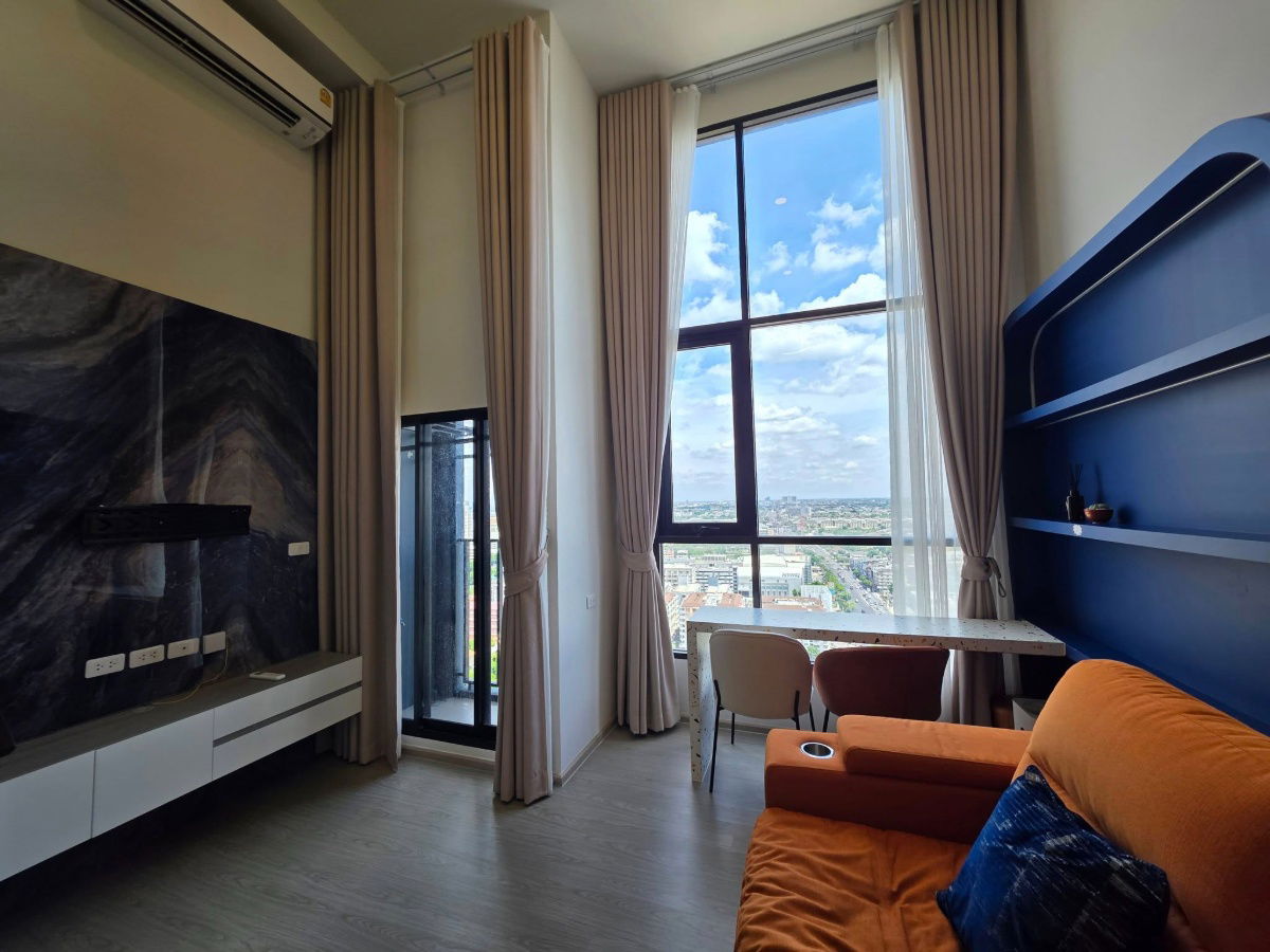 For Rent Condo ORIGIN PLUG & PLAY RAMKHAMHAENG TRIPLE STATION Building 1, Floor 17,Duplex, Room size 39 sqm