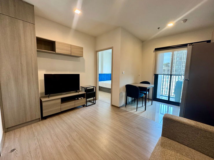 The Base Phetchaburi-Thonglor (1Bed 1Bath) Full furnished 29 Sqm. Rent 16,000/month▫️Line: @sanhaproperty📲095-6922871