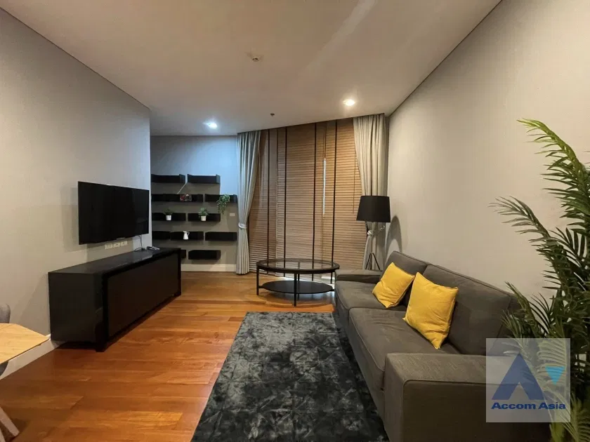 🔼🔽 AccomA 📩 Bright Sukhumvit 24