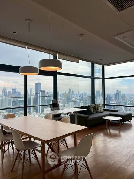 3-BR Condo at Circle Living Prototype New Petchburi near MRT Phetchaburi (ID 2442711)