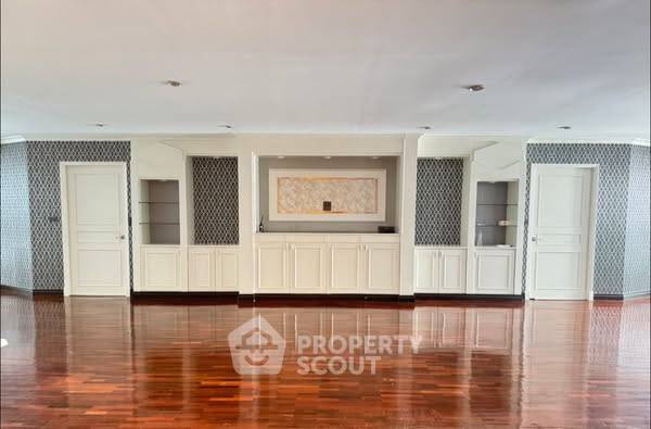 3-BR Condo at President Park Condominium near MRT Queen Sirikit National Convention Centre (ID 2357136)