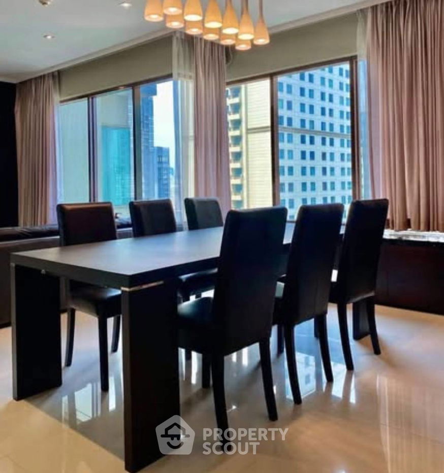 3-BR Condo at The Emporio Place near BTS Phrom Phong (ID 2356837)