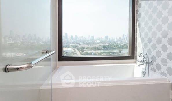 3-BR Condo at Aguston Sukhumvit 22 near MRT Queen Sirikit National Convention Centre (ID 2357380)