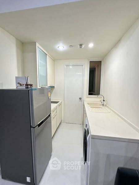 1-BR Condo at Manhattan Chidlom near BTS Chit Lom (ID 2357331)