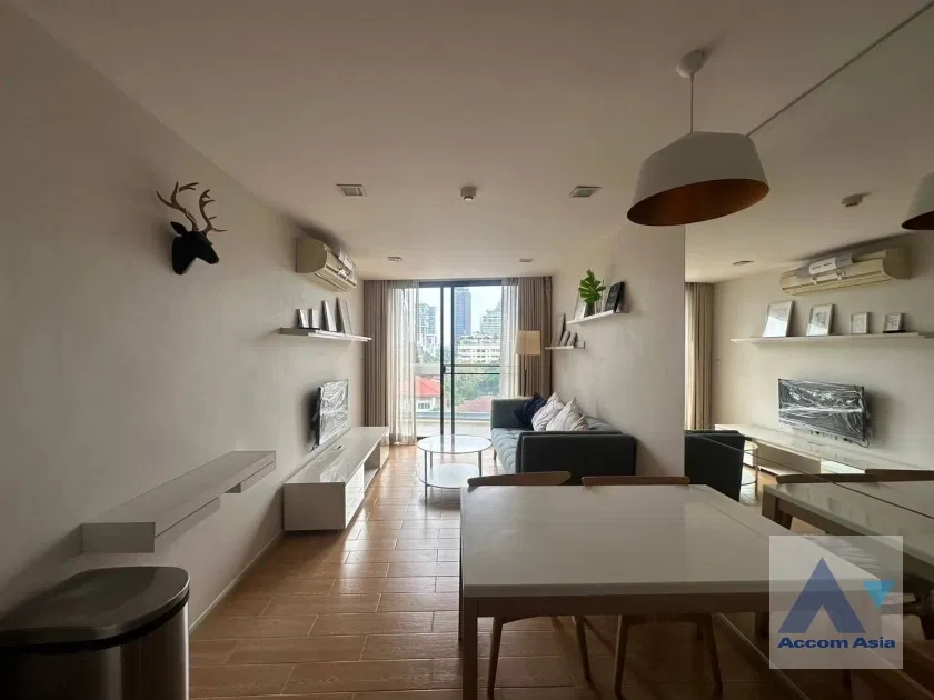 🔼🔽 AccomA 📩  2 BR Condominium @LIV @ 49 (AA39805)