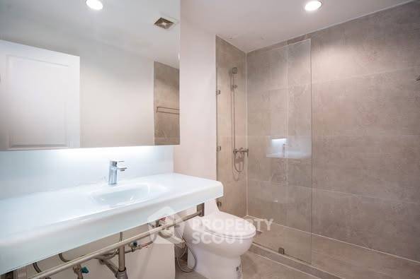 4-BR Condo at The Waterford Diamond Tower Sukhumvit near BTS Phrom Phong (ID 2356831)