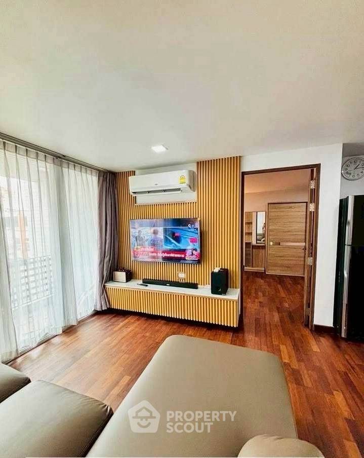 1-BR Condo at Dlv Thonglor 20 Condominium near ARL Ramkhamhaeng (ID 2280576)