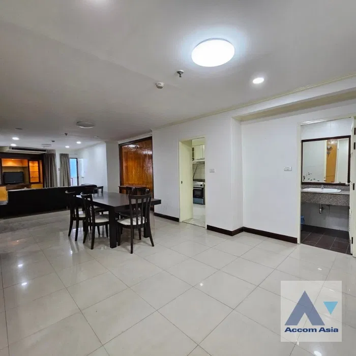 🔼🔽 AccomA 📩 Pet friendly 3 BR Condominium @Fifty Fifth Tower (25115)