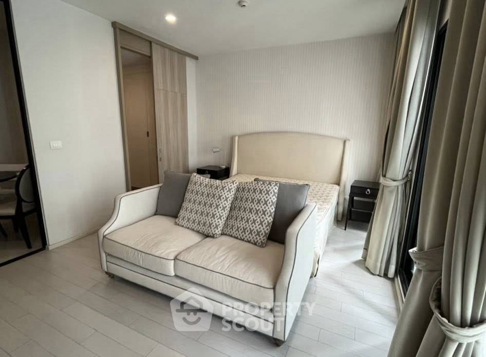 คอนโด 1 ห้องนอน แอท โนเบิล เพลินจิต ใกล้ BTS เพลินจิต (ID 2386725)