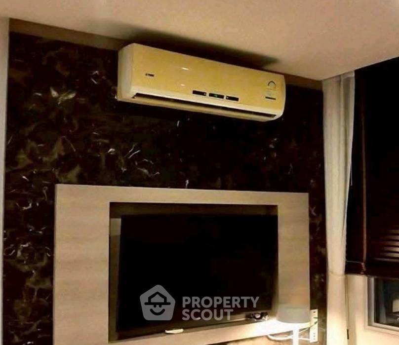 1-BR Condo at The Tempo Grand Wutthakat near BTS Wutthakat (ID 2302384)