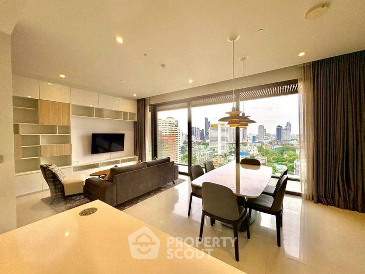2-BR Condo at Vittorio Sukhumvit 39 near BTS Phrom Phong (ID 2202985)