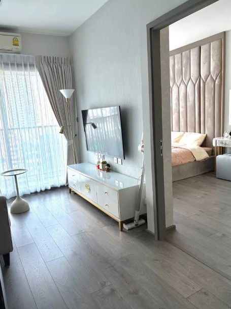 For Rent For Saale – Whizdom Avenue Ratchada–Ladprao Condominium Located right next to MRT Ladprao, North-facing, Not Hot, Move-in Ready!