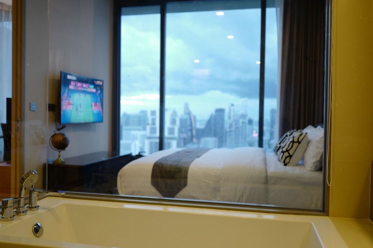 For Rent - The ESSE Asoke , Super Luxury 1 bedroom 1 bathroom