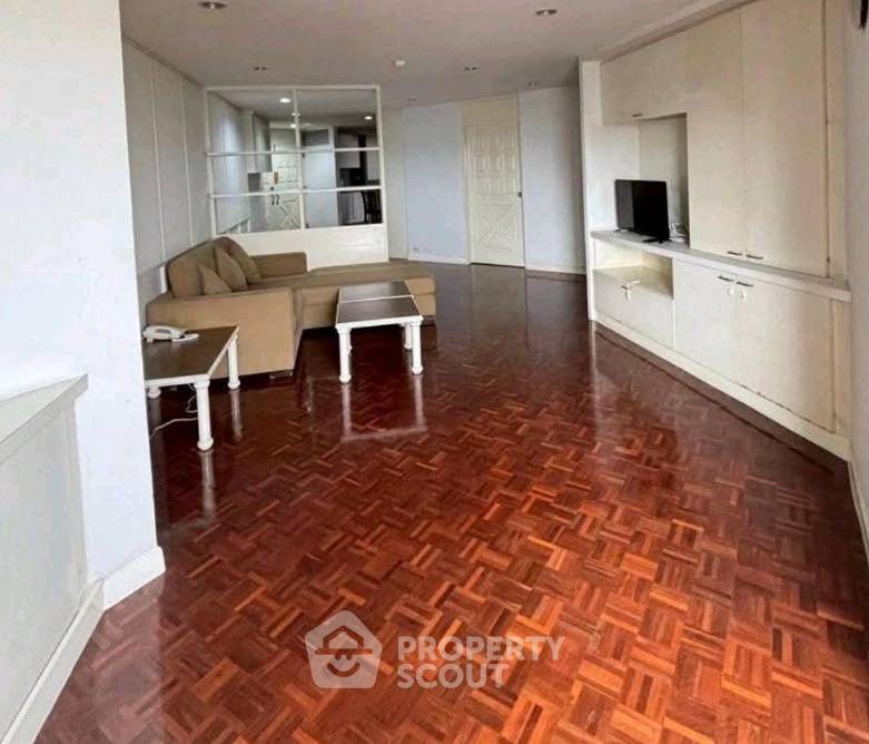 3-BR Condo at Tai Ping Towers Sukhumvit 63 near ARL Ramkhamhaeng (ID 2214878)