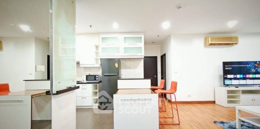 3-BR Condo at The Star Estate @ Rama III Condominium close to Phra Ram 3 (ID 2155248)