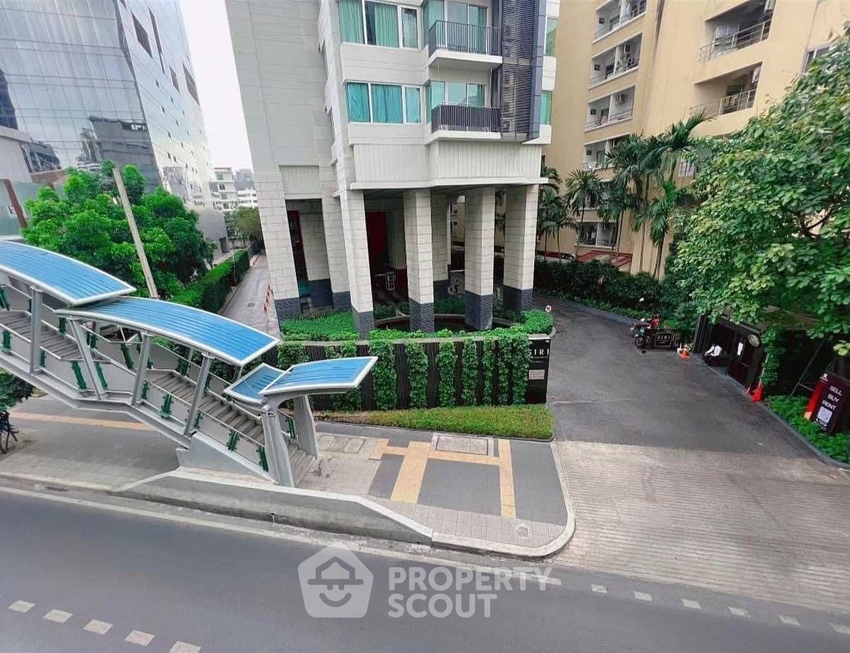 2-BR Condo at Siri At Sukhumvit near BTS Thong Lor (ID 2447720)