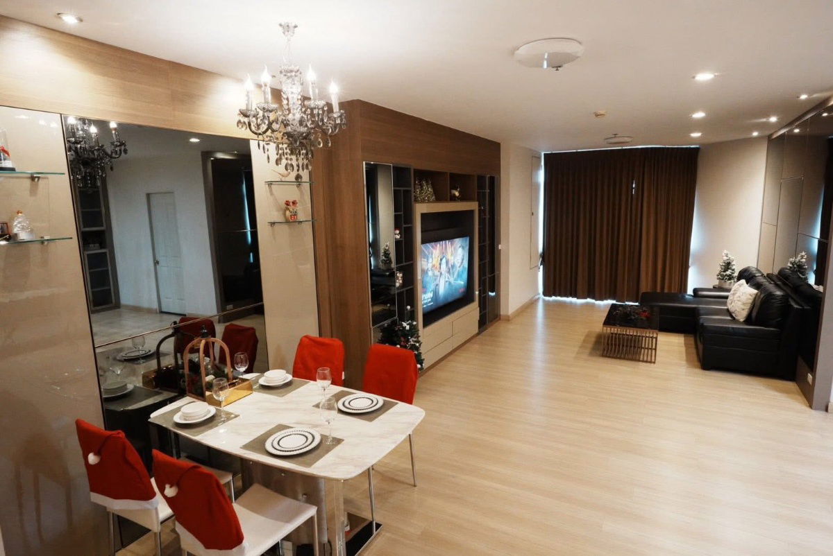 Baan Sathorn Chaopraya