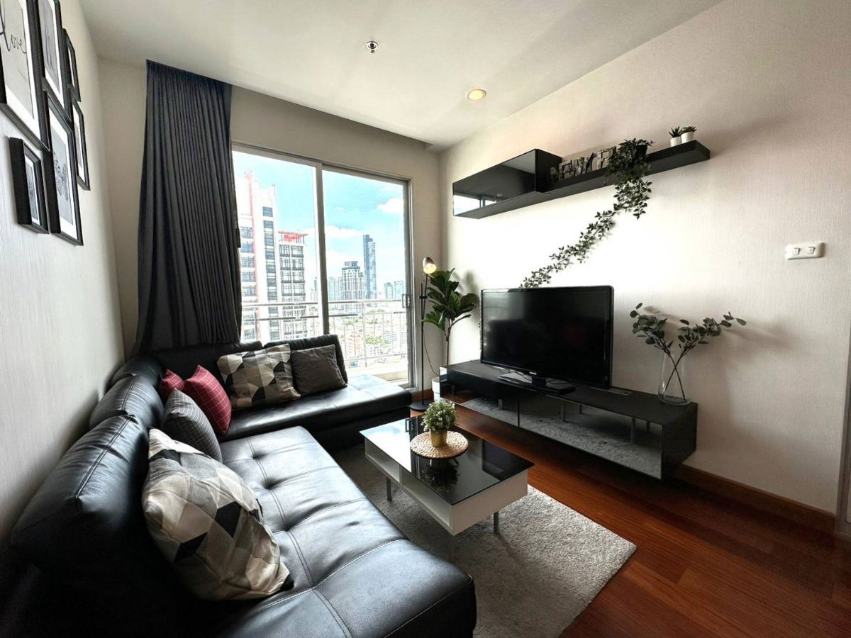 For Rent Condo Supalai Lite Sathorn - Charoenrat Penthouse fully furnished (S03-2183)