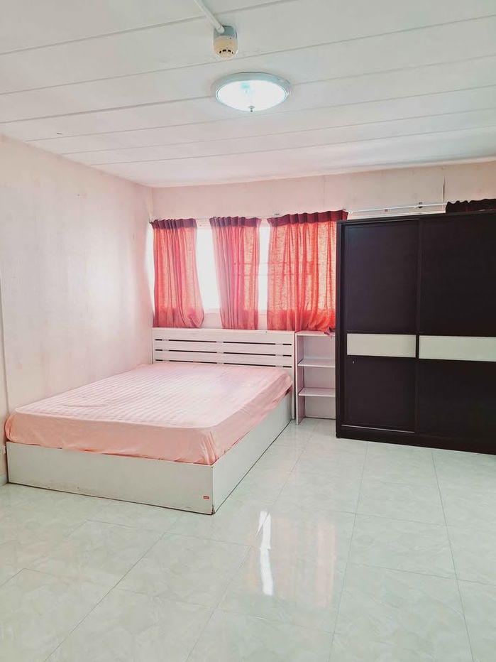 Condo For Rent💥Lumpini Center Happyland☎️Line: 0883894733