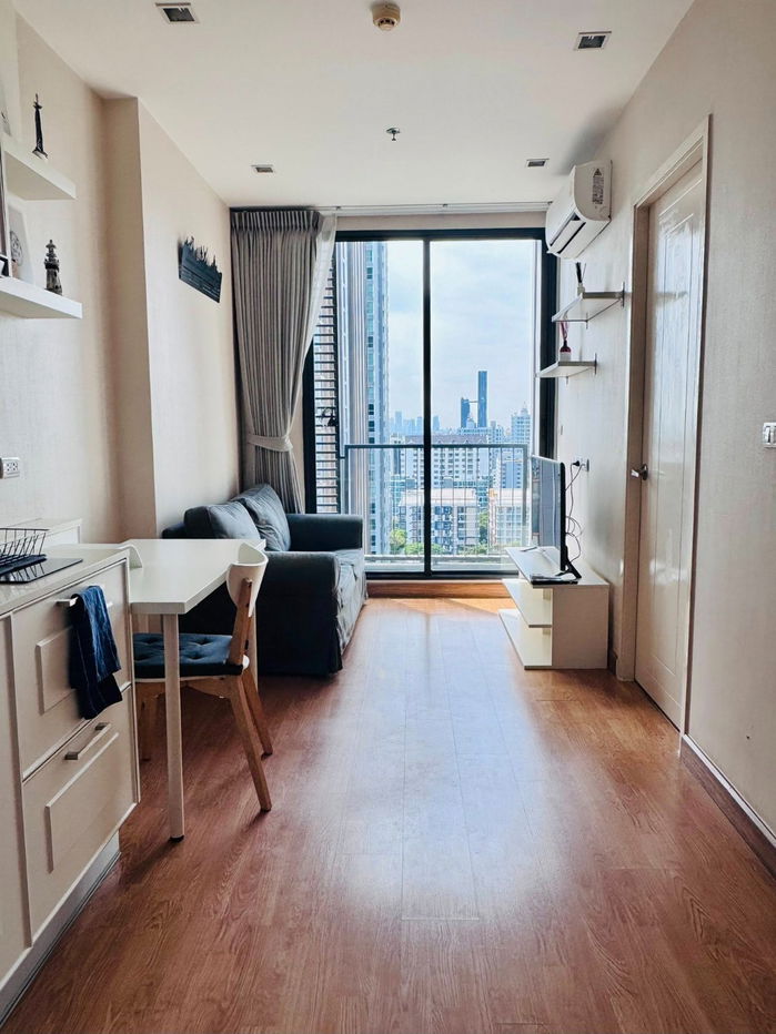 Condo for rent, Q House Sukhumvit 79, fully furnished and ready to move in. Great location near BTS On Nut, only 150 meters away. - RW007219