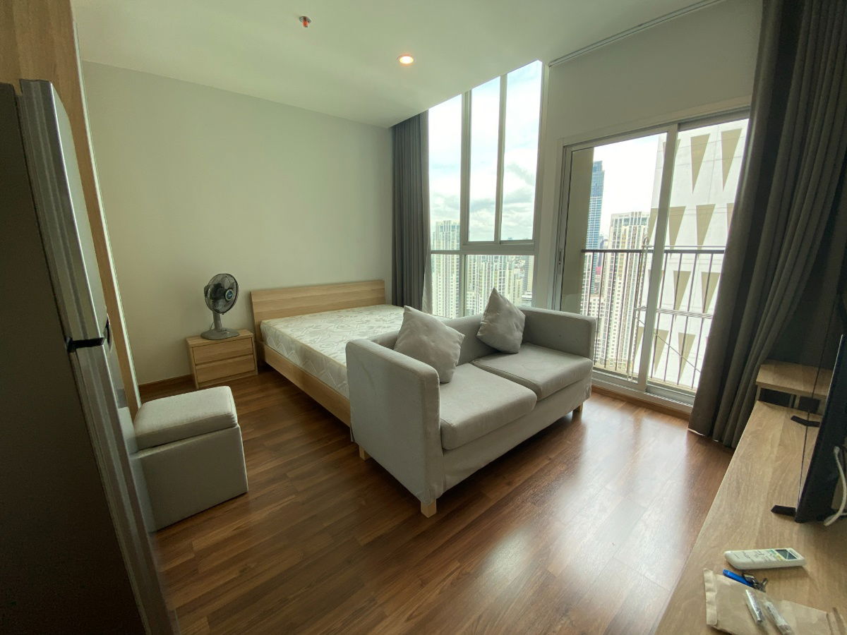 Ready move in Noble revolve 2 rent fee 13,000