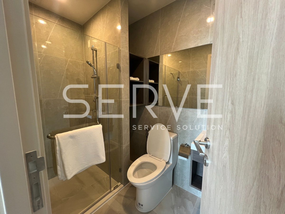 1 Bed New Room Super High Floor Fully furnished Good Location Close to MRT Phra Ram 9  220 m.  @  NUE District R9