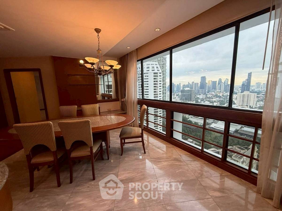 3-BR Condo at President Park Condominium near MRT Queen Sirikit National Convention Centre (ID 2448894)