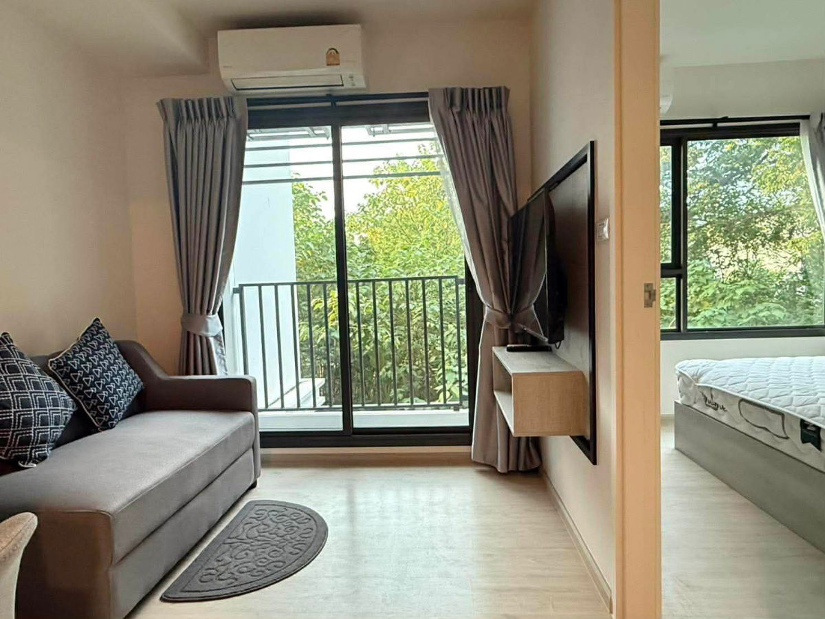 For rent Escent park ville near Central