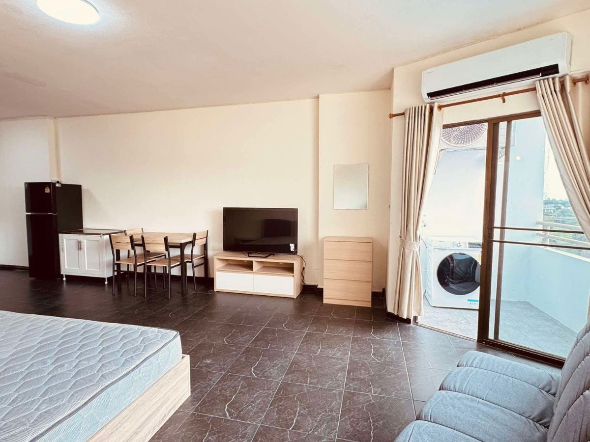 🔥 Room for RENT! at Riverside Condo (River view) next to Nonghoi Market near to Supermarke, Cafe, School and etc.