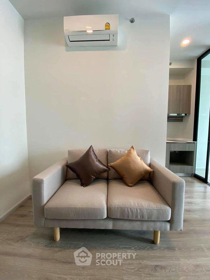1-BR Condo at Knightsbridge Prime Ratchayothin near BTS Ratchayothin (ID 476588)