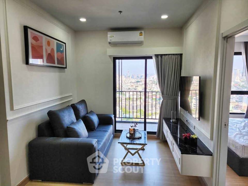 2-BR Condo at Supalai Loft Prajadhipok-Wongwian Yai near BTS Wongwian Yai (ID 2441170)
