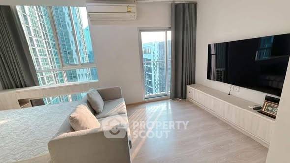 Noble Revolve Ratchada 靠近 MRT 的 2 居公寓 泰国文化中心 (ID 2450137)