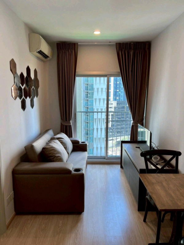 Code: KJ9919  for rent Noble Revolve Ratchada  🔥🔥 Line ID: @kjcondo (with @)🔥🔥