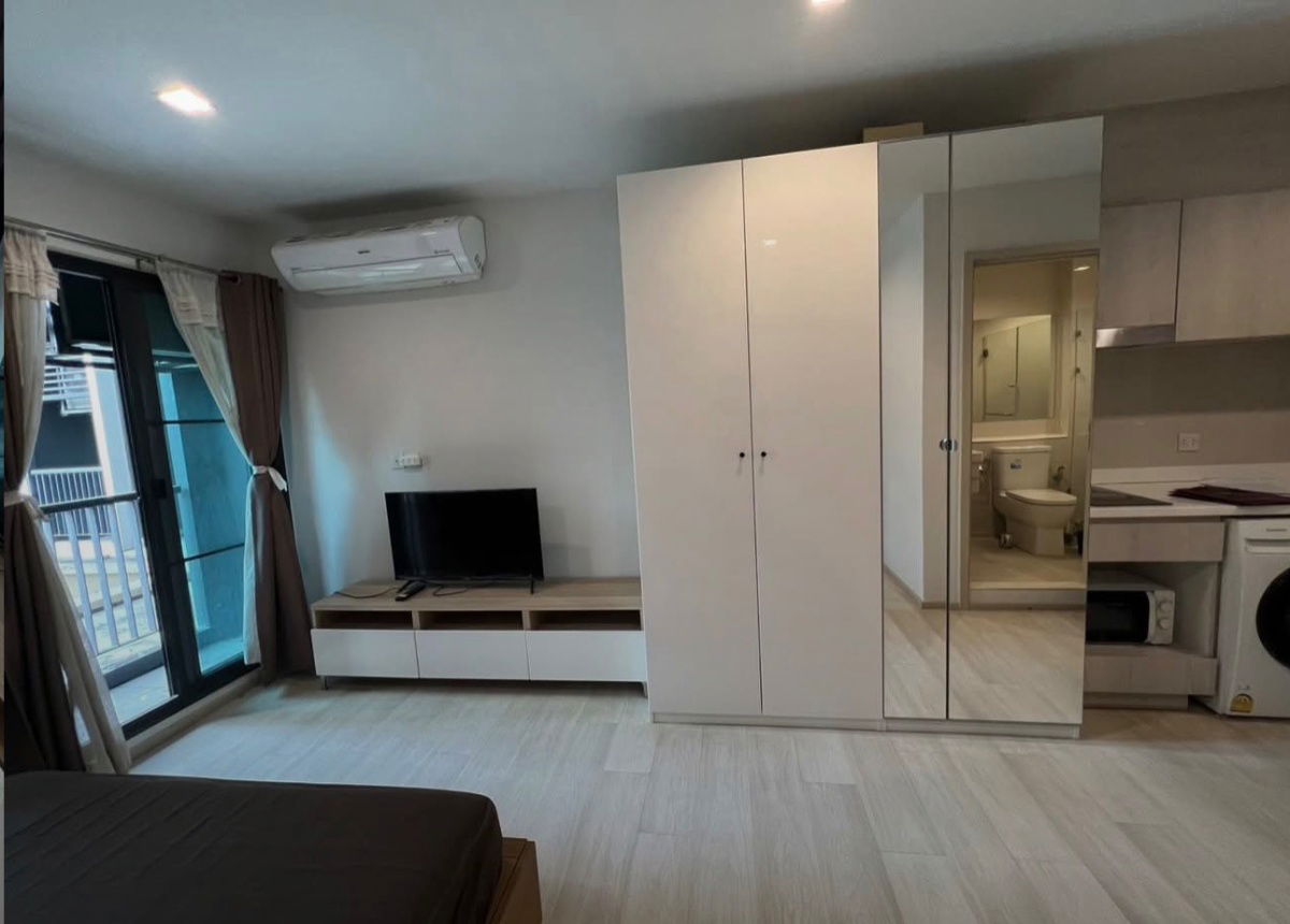 Life one wireless☎️ studio best price‼️ 15000/month‼️ NOW AVAILABLE 🔆✅