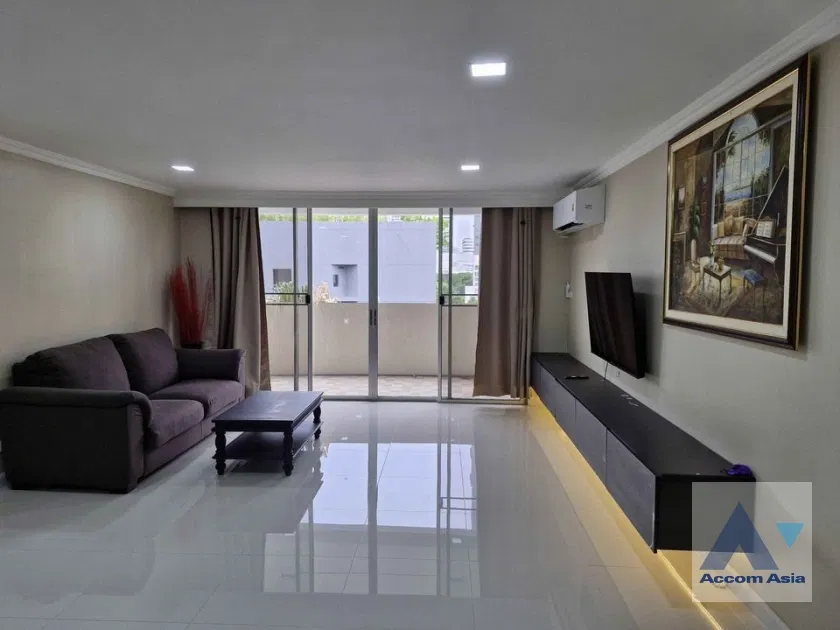 🔼🔽 AccomA 📩 Newly renovated,Fully Furnished 3 BR Condominium @D.S. Tower 2 (AA27998)