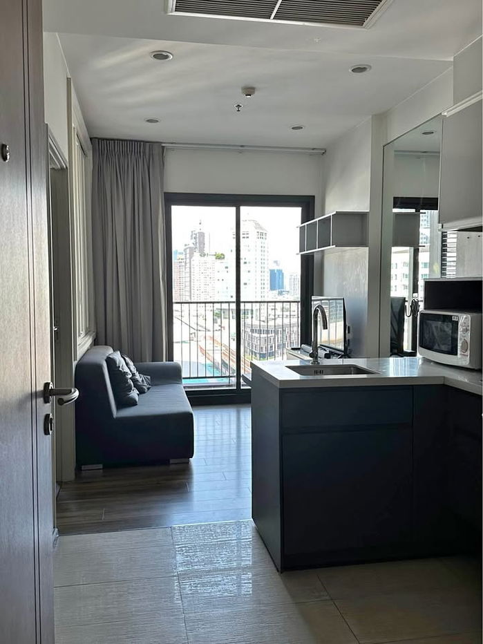 For rent !! WYNE Sukhumvit  | 16K. per month |  30 sq.m. 1Bed1Bath  12th Floor Building "A"