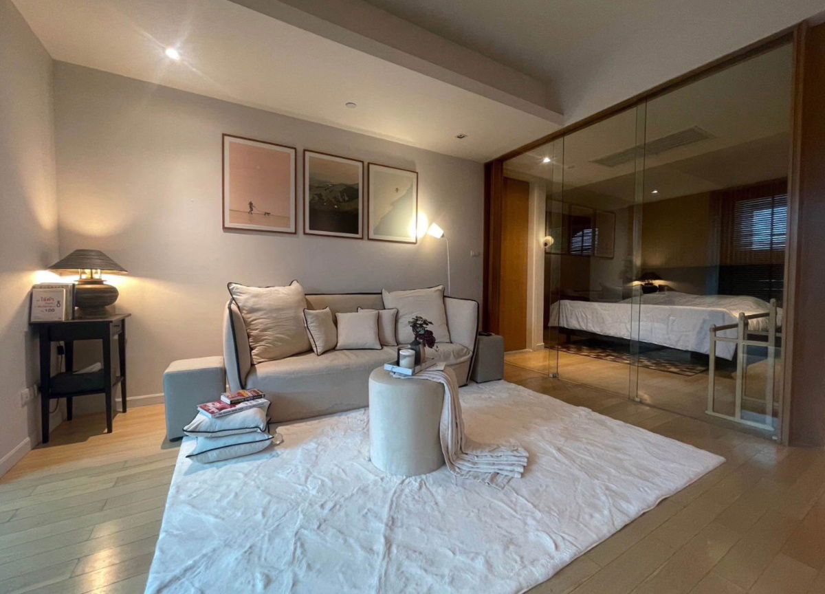 The                              Pano