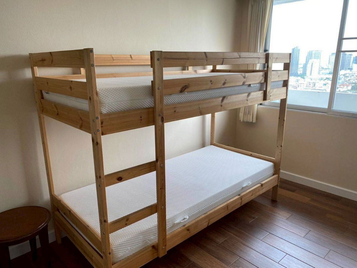 For Rent D.S. Tower II Condominium